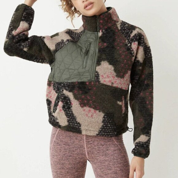 JoyLab camo cropped sherpa 1/2 zip pullover XL - Picture 1 of 9
